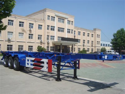 Parduodama 45/53 pėdų konteinerinės važiuoklės priekaba